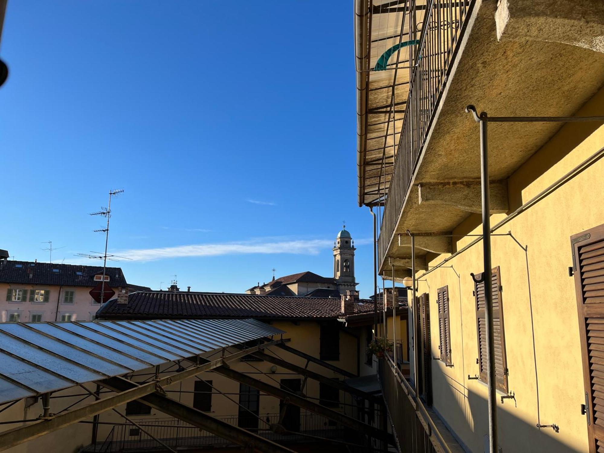 L'Appartamento Di Ringhiera Biella Exterior foto